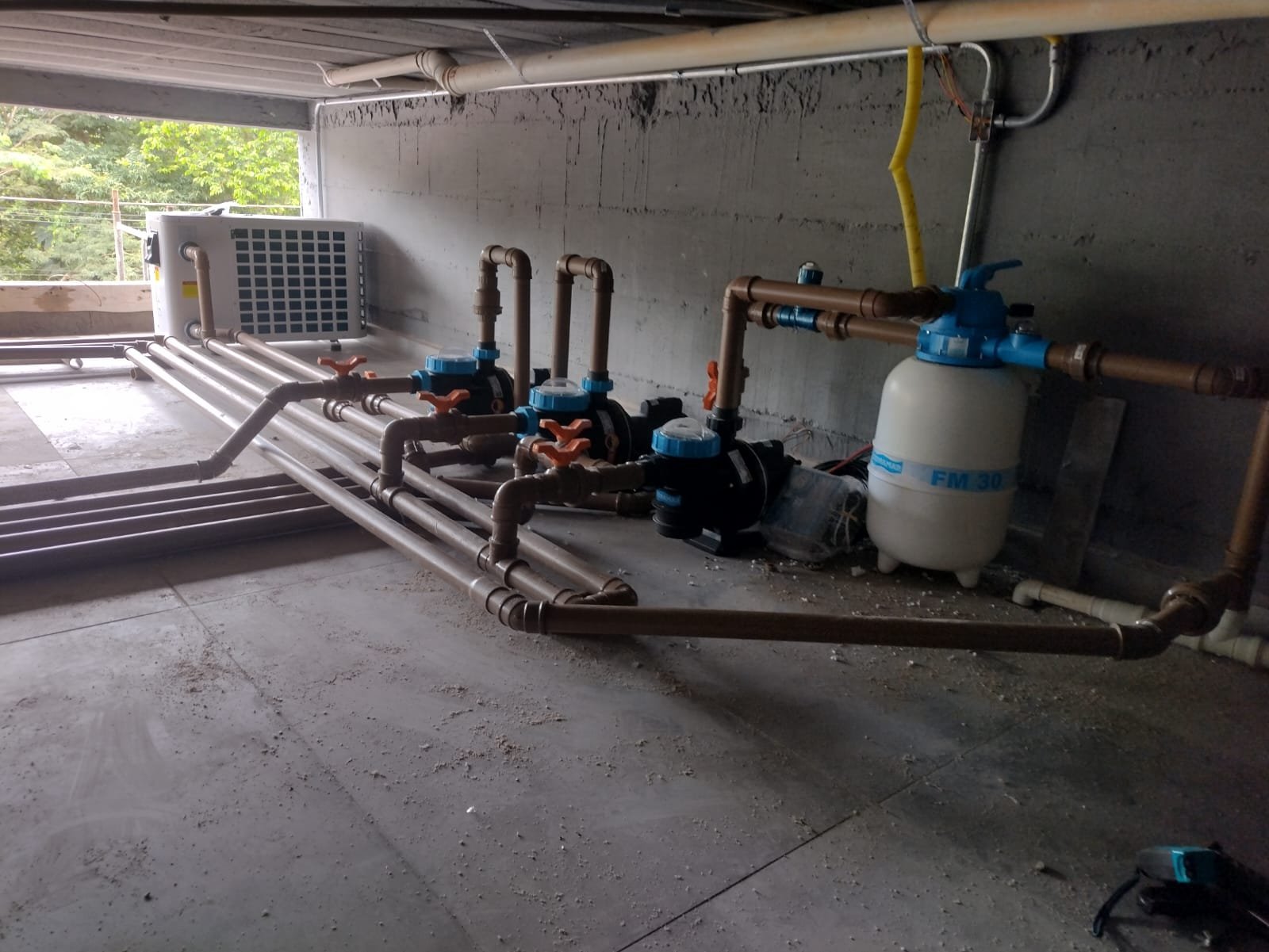 Projetos de engenharia civil em Suzano, Mogi das Cruzes, Arujá, Ferraz de Vasconcelos, Itaquaquecetuba e Bertioga. Projetos estruturais, elétricos, hidráulicos, arquitetônicos e industriais com qualidade, segurança e precisão